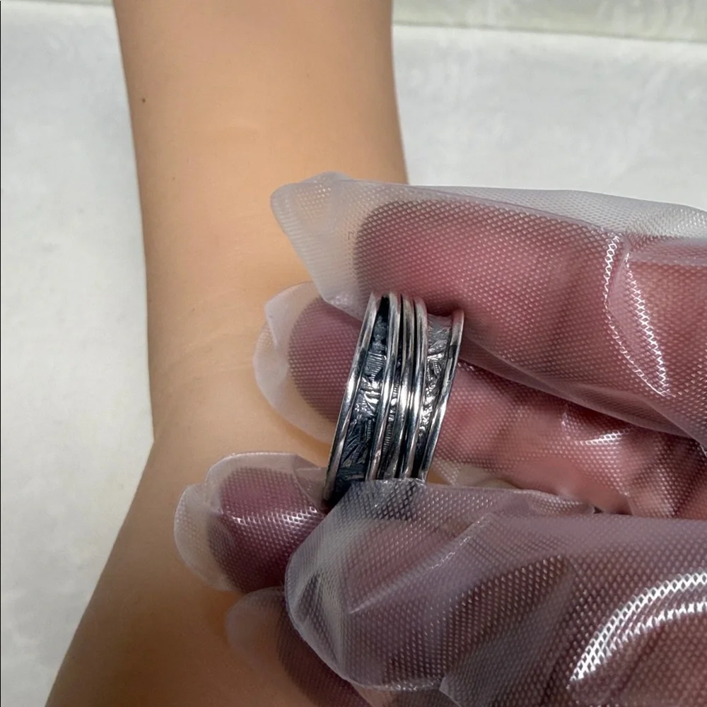 Sterling Silver D’joy Spinner Band Ring size 9 (Fidget Ring) UNISEX
